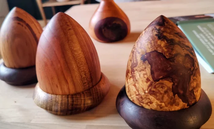 3 acorn shaped raffle cups